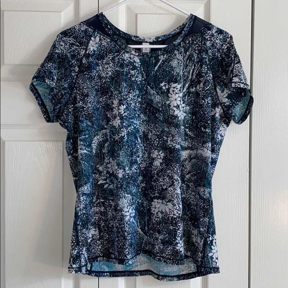 Lululemon shirt